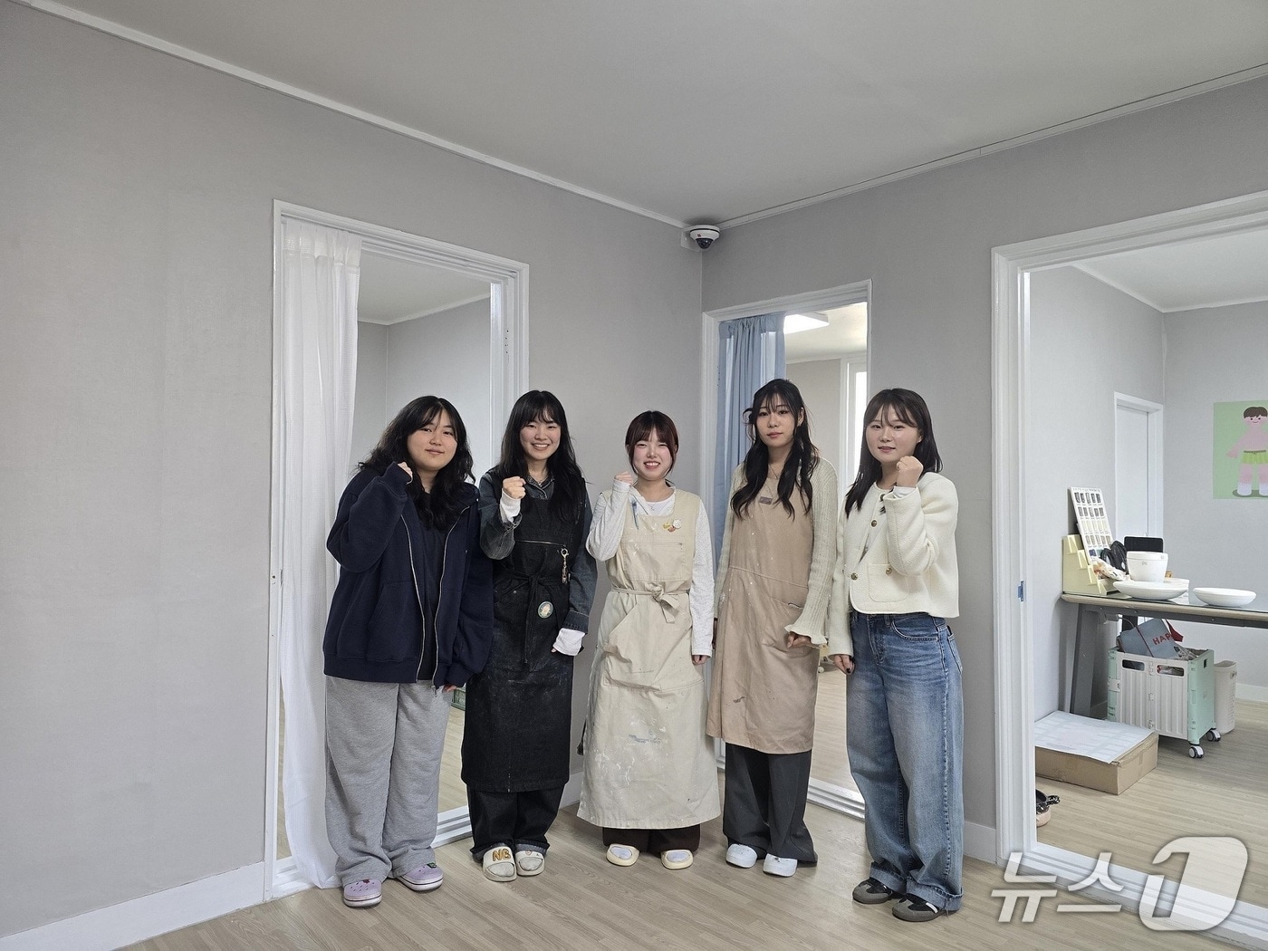 들안예술마을 들안캠퍼스 입주한 계명대 졸업생 5명 (대구 수성구 제공.재판매 및 DB 금지)