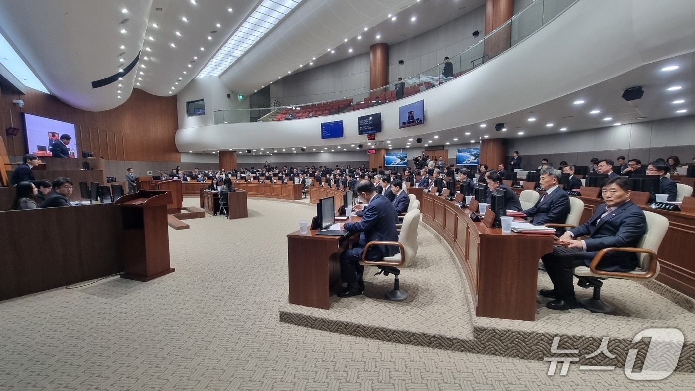 충남도의회가 제358회 임시회 제1차 본회의를 진행하고 있다. /뉴스1 ⓒ News1 김태진 기자