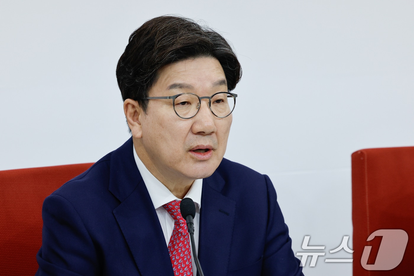권성동 국민의힘 원내대표가 9일 오전 서울 여의도 국회에서 대선·개헌 등 현안 관련 기자간담회를 하고 있다. 2025.4.9/뉴스1 ⓒ News1 안은나 기자