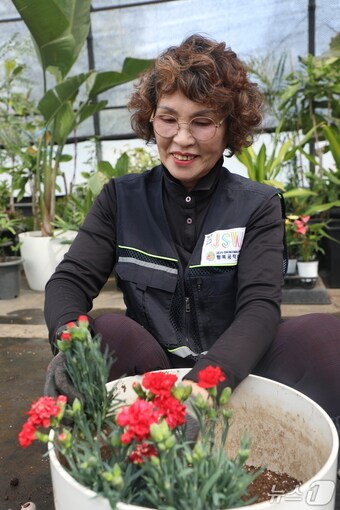 "장애는 장벽이 아니다"...'장애인과 동행' 행복 일구는 일터 - 뉴스 썸네일 이미지