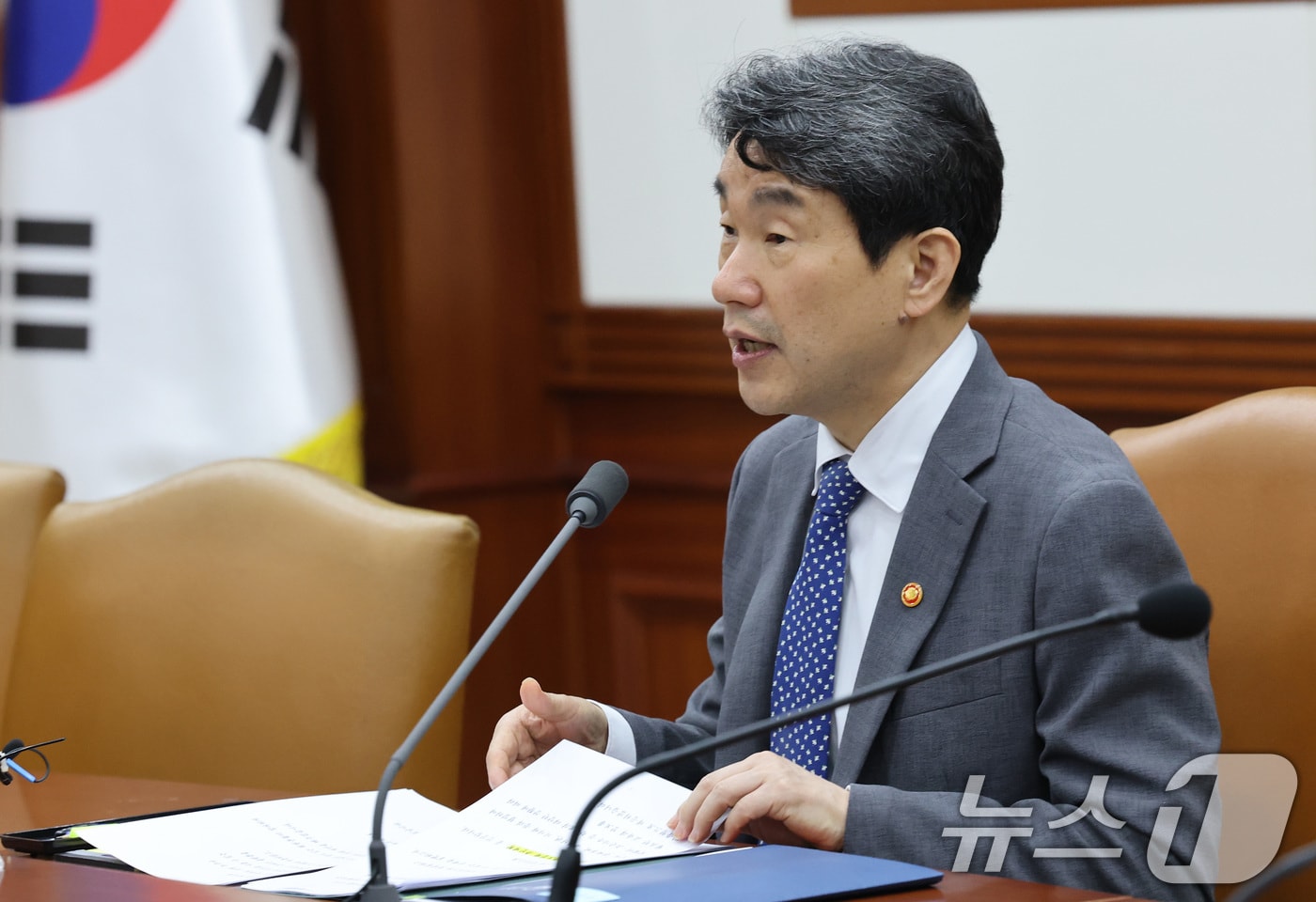 이주호 사회부총리 겸 교육부 장관이 1일 서울 종로구 정부서울청사에서 열린 사회관계장관회의에서 발언을 하고 있다. 2025.5.1/뉴스1 ⓒ News1 임세영 기자