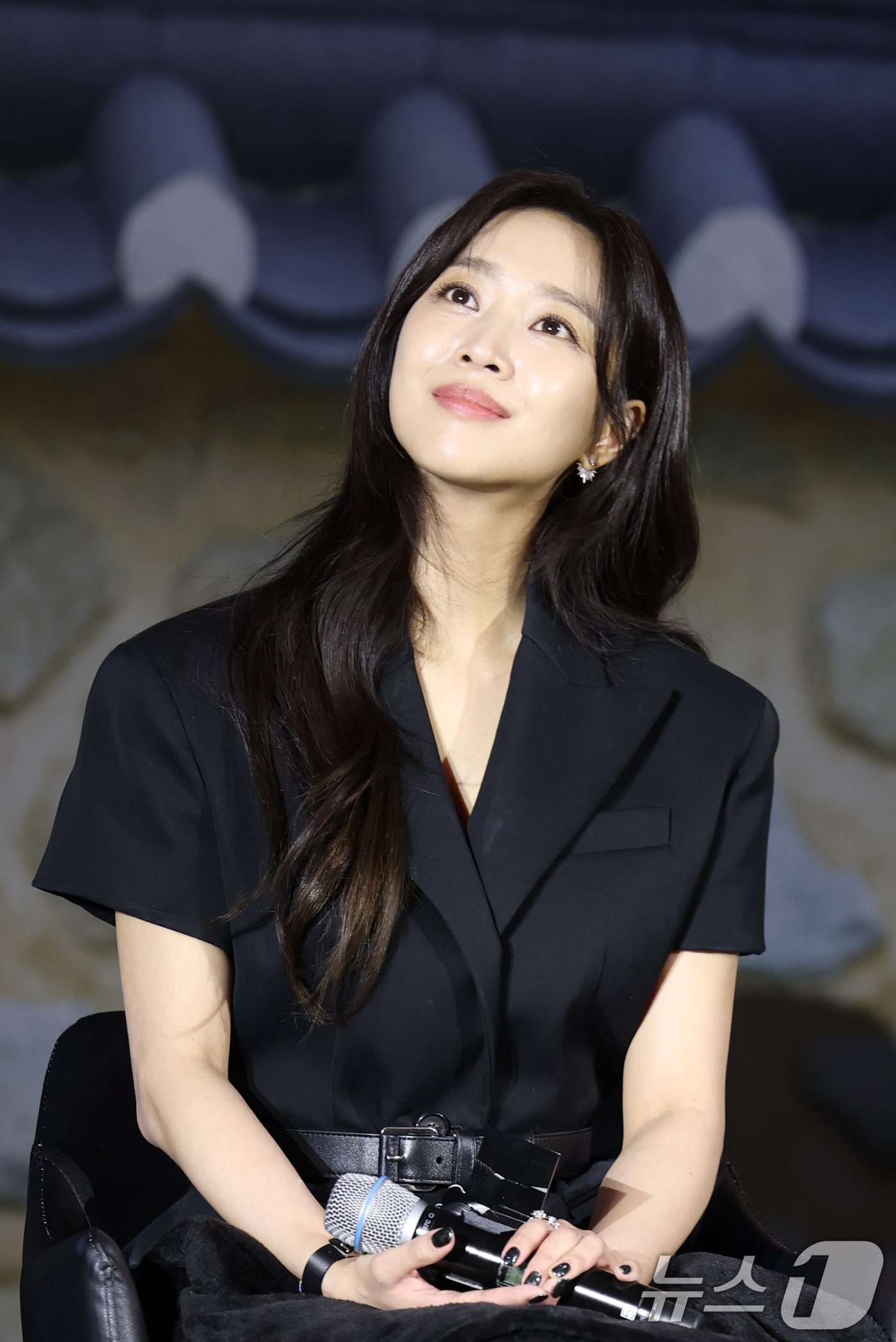 배우 조보아가 13일 서울 구로구 라마다서울 신도림 호텔에서 열린 넷플릭스 시리즈 '탄금' (극본 김진아/연출 김홍선) 제작발표회에 참석해 매력을 발산하고 있다. '탄금'은 실종되었던 조선 최대 상단의 아들 홍랑(이재욱 분)이 기억을 잃은 채 12년 만에 돌아오고, 이복누이 재이(조보아 분)만이 그의 실체를 의심하는 가운데 둘 사이 싹트는 알 수 없는 감정을 그린 미스터리 멜로 사극이다. 2025.5.13/뉴스1 ⓒ News1 권현진 기자