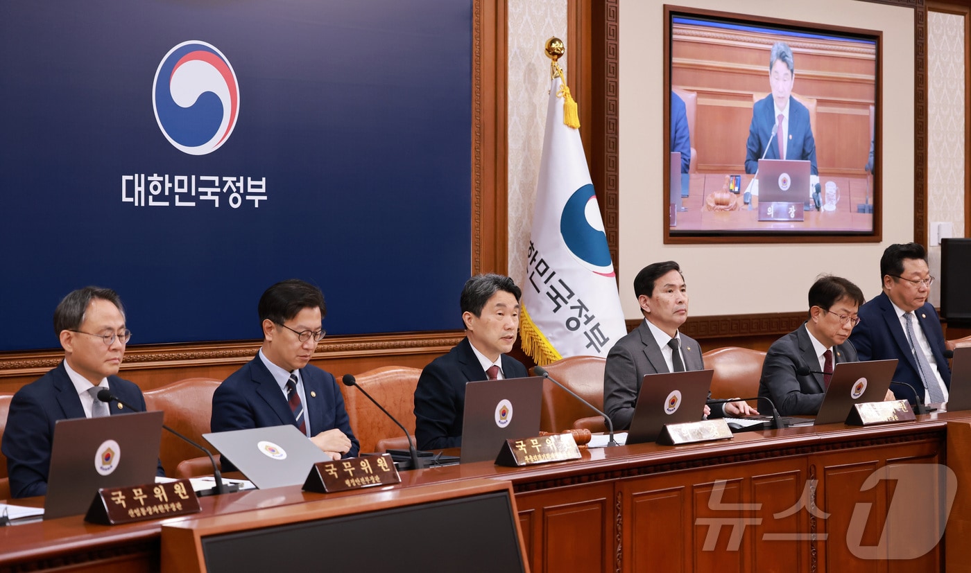 이주호 대통령 권한대행 부총리 겸 교육부장관이 13일 서울 종로구 정부서울청사에서 열린 제21회 국무회의에서 발언하고 있다. &#40;교육부 제공, 재판매 및 DB 금지&#41; 2025.5.13/뉴스1 ⓒ News1 임세영 기자