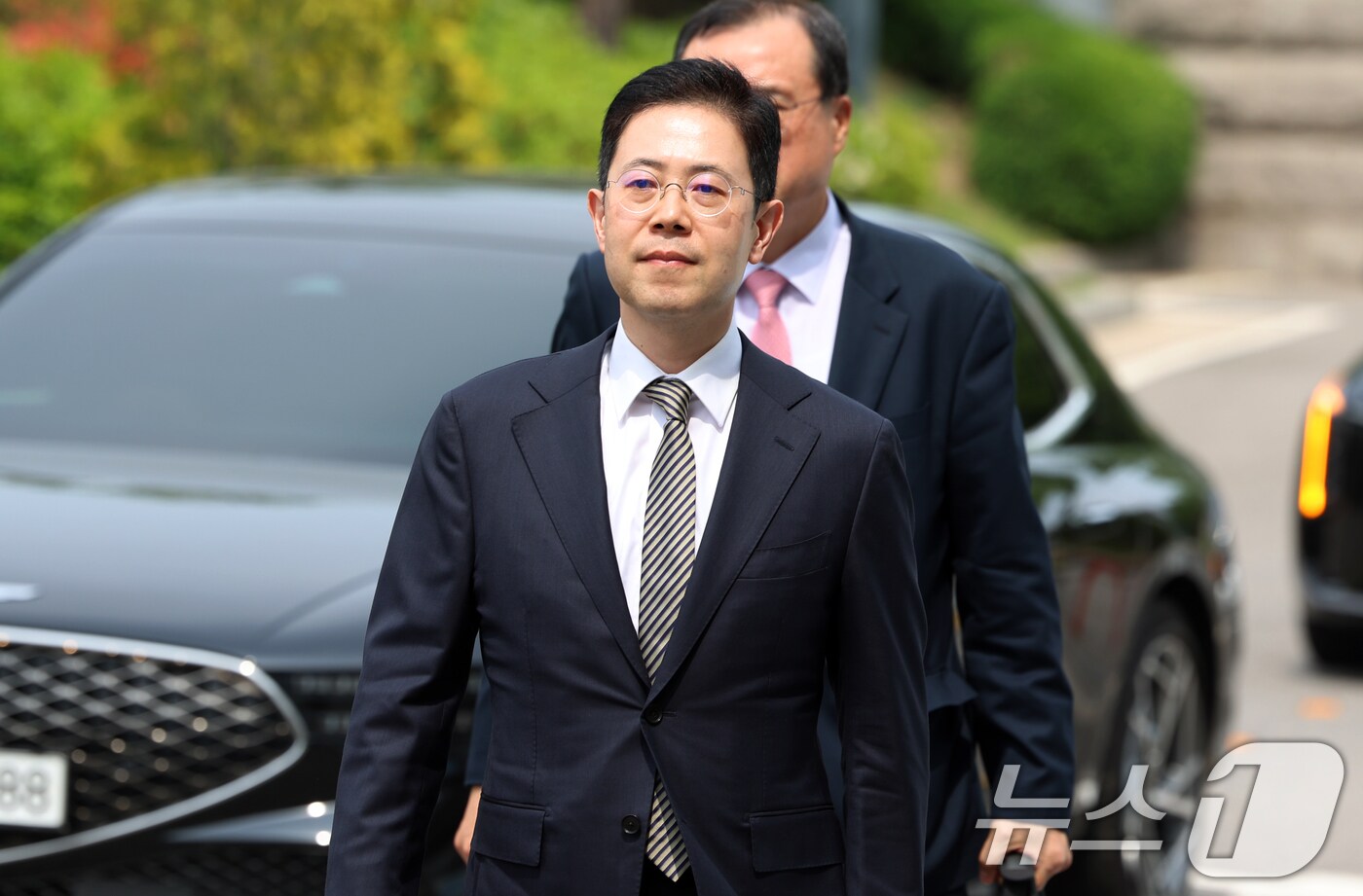 손준성 대구고검 차장검사&#40;검사장&#41;가 13일 오후 서울 종로구 헌법재판소에서 열린 &#39;고발 사주&#39; 의혹 탄핵 심판 첫 변론기일에 출석하고 있다. 2025.5.13/뉴스1 ⓒ News1 김명섭 기자