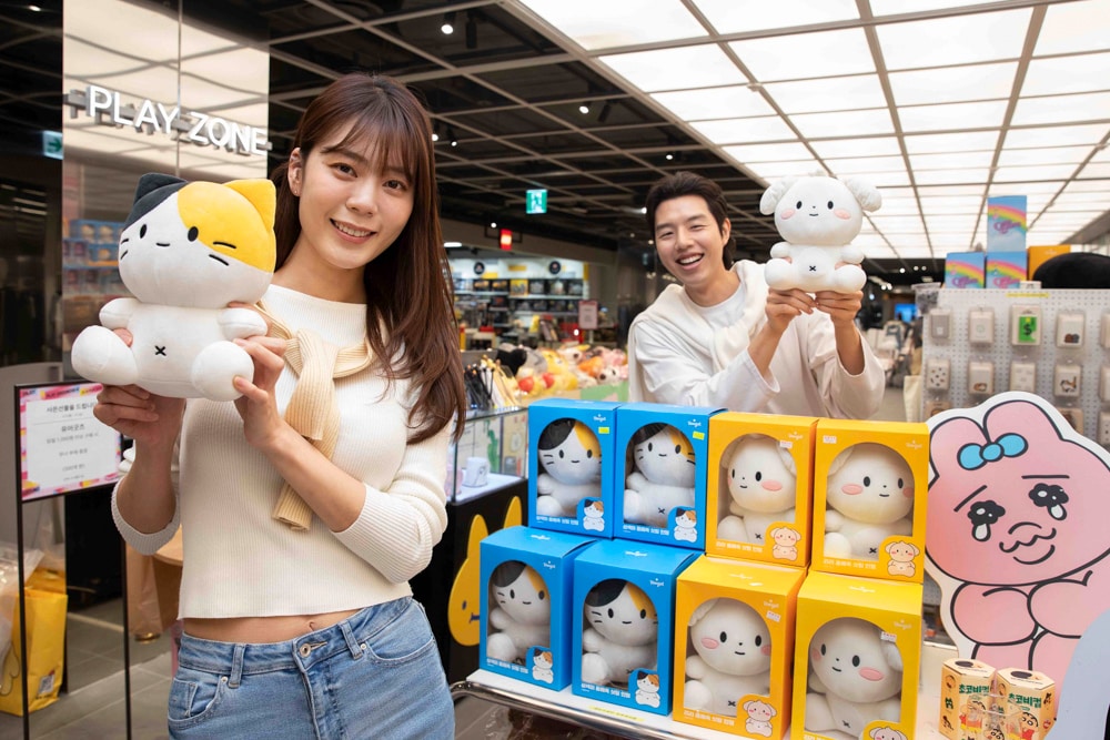 "야구에 K-팝까지"...더워지는 날씨, 이색 팝업스토어 '눈길' - 뉴스 썸네일 이미지