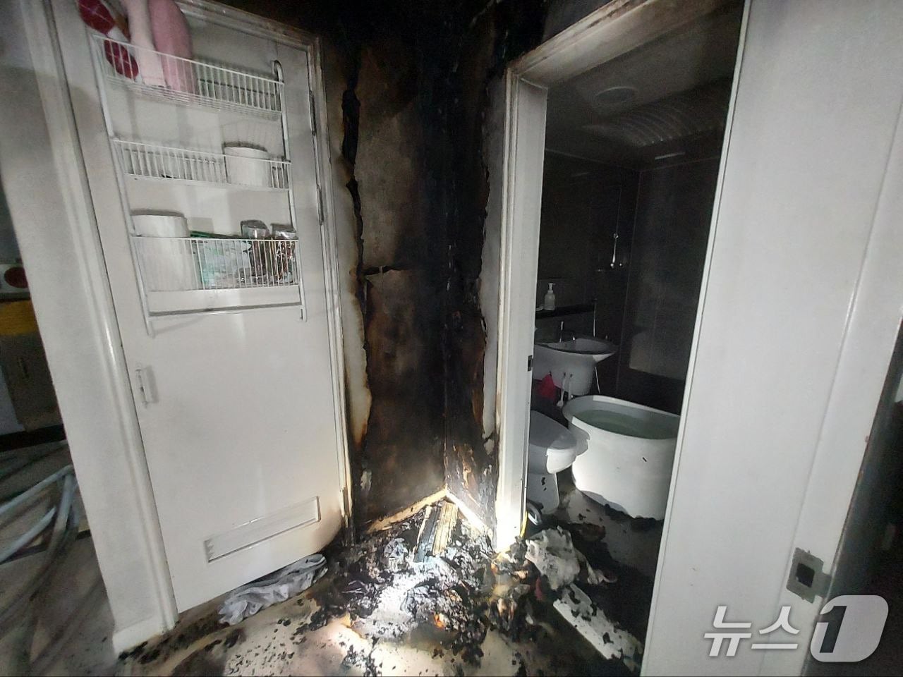 화재 현장. (경기도소방재난본부 제공. 재판매 및 DB 금지) 2025.5.16/뉴스1