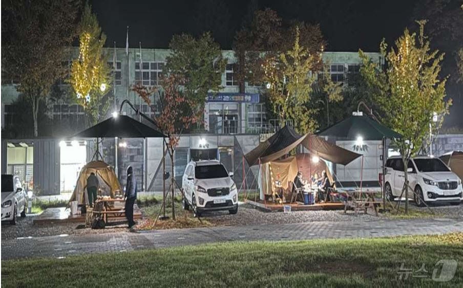 경북교육청(교육감 임종식)은 폐교를 활용해 조성한 포항산누리오토캠핑장, 김천오토캠핑장, 영덕오토캠핑장 등 3곳의 오토캠핑장을 운영한다. ⓒ News1 김대벽기자