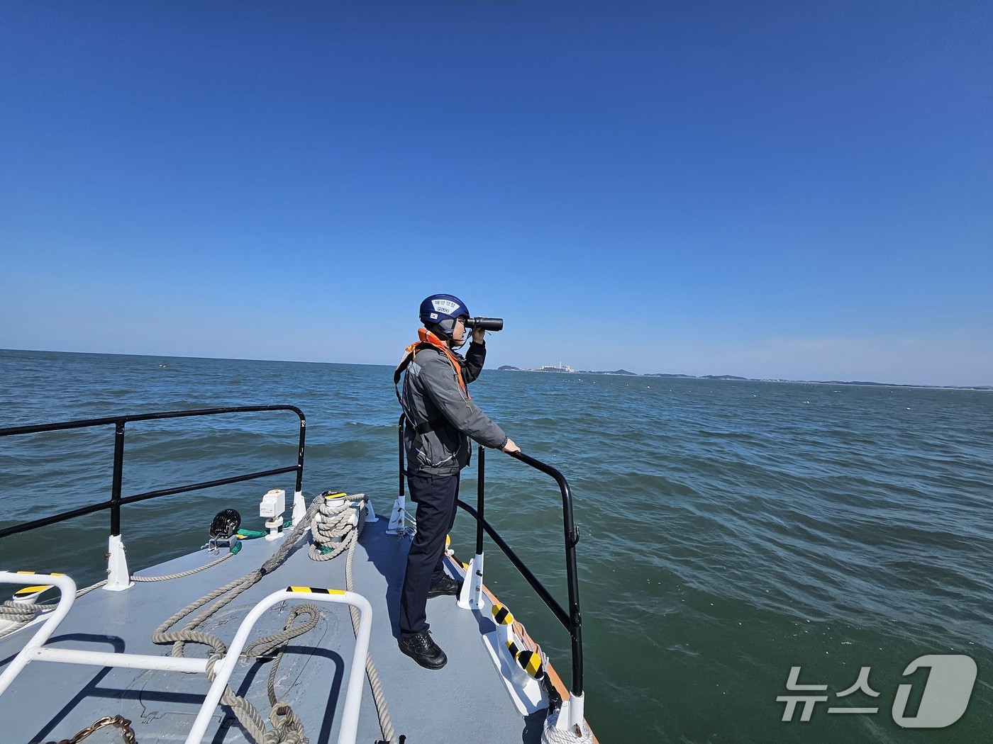 2일 보령해경이 해루질 중  (보령해경 제공, 재판매 및 DB 금지)/뉴스1
