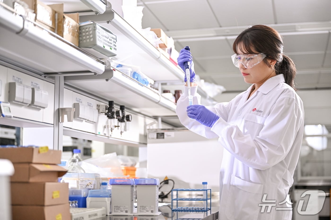 LG화학, 재활용 바이오부터 자동차 전장까지 "친환경" - 뉴스 썸네일 이미지