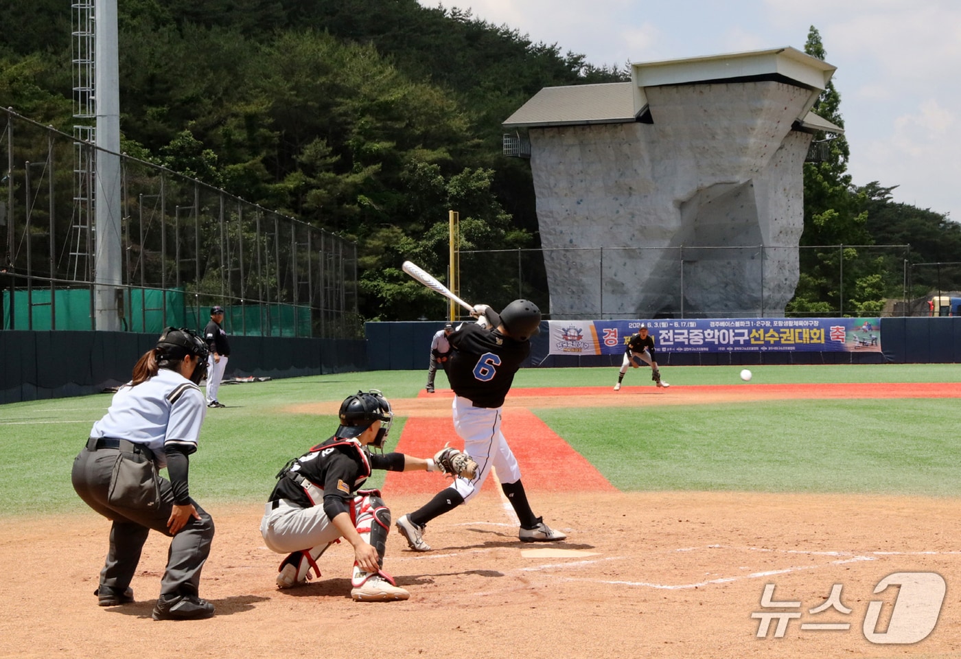 경북 경주시에서 다음달 1일부터 15일까지 '제 72회 전국 중학야구 선수권대회'가 개최된다.  사진은 지난해 대회 모습. (경주시제공, 제판매 및 DB 금지) 2025.5.22/뉴스1