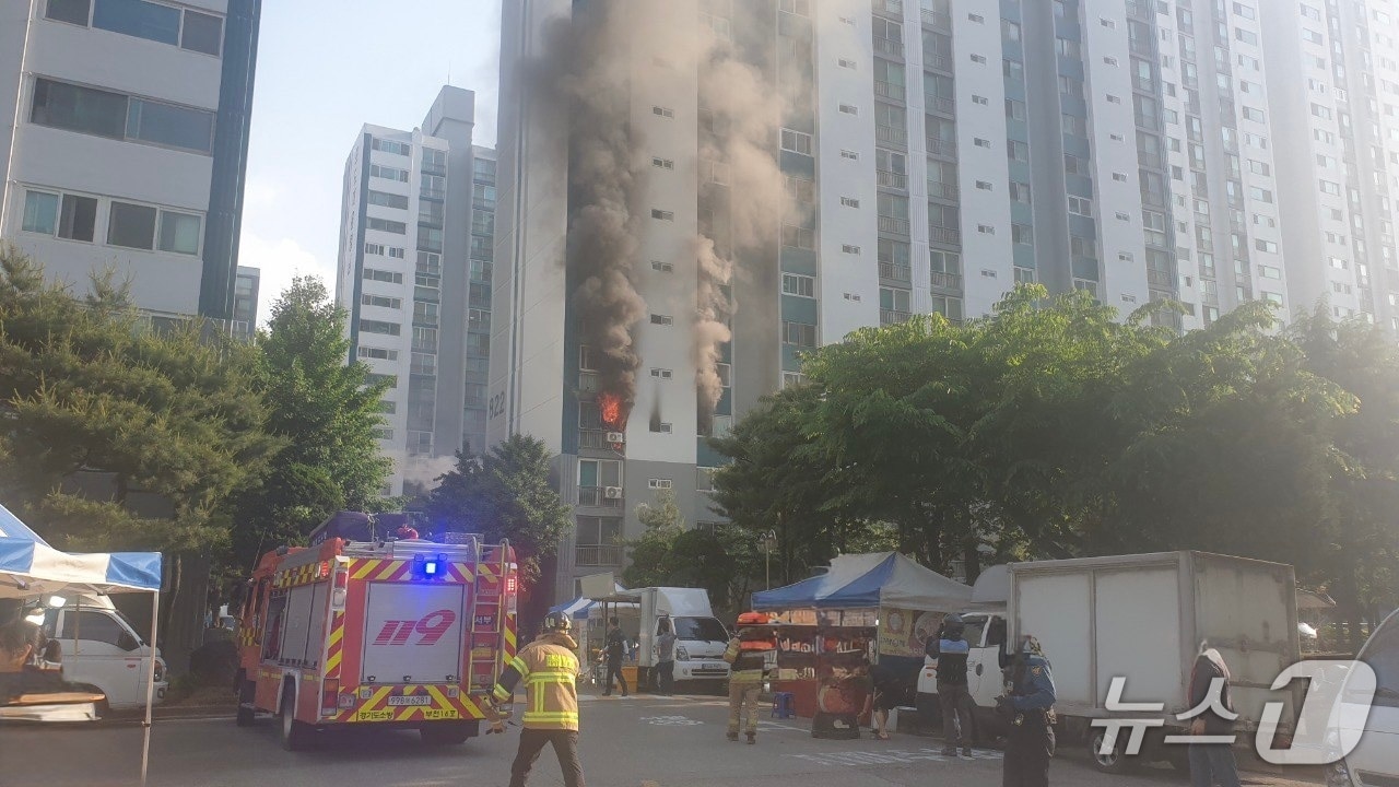 화재현장(경기도소방재난본부 제공.재판매 및 DB금지)