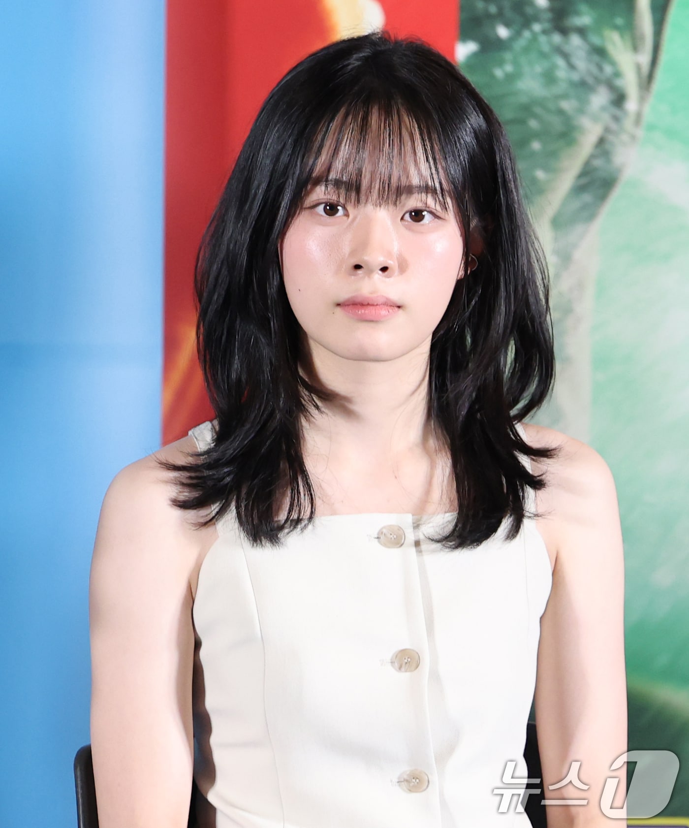 배우 이재인이 26일 서울 용산구 CGV용산아이파트몰에서 열린 영화 '하이파이브‘(감독 강형철) 언론시사회에 참석해 매력을 발산하고 있다. '하이파이브'는 장기이식으로 우연히 각기 다른 초능력을 얻게 된 다섯 명이 그들의 능력을 탐하는 자들과 만나 벌어지는 이야기를 그린 코믹 액션 활극이다. 2025.5.26/뉴스1 ⓒ News1 권현진 기자