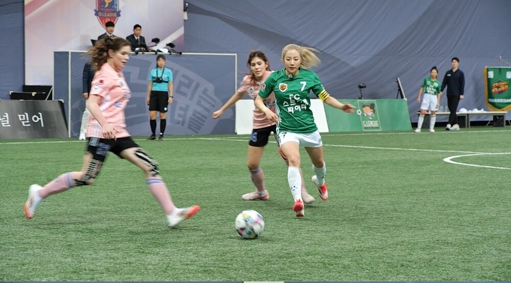 SBS 골 때리는 그녀들