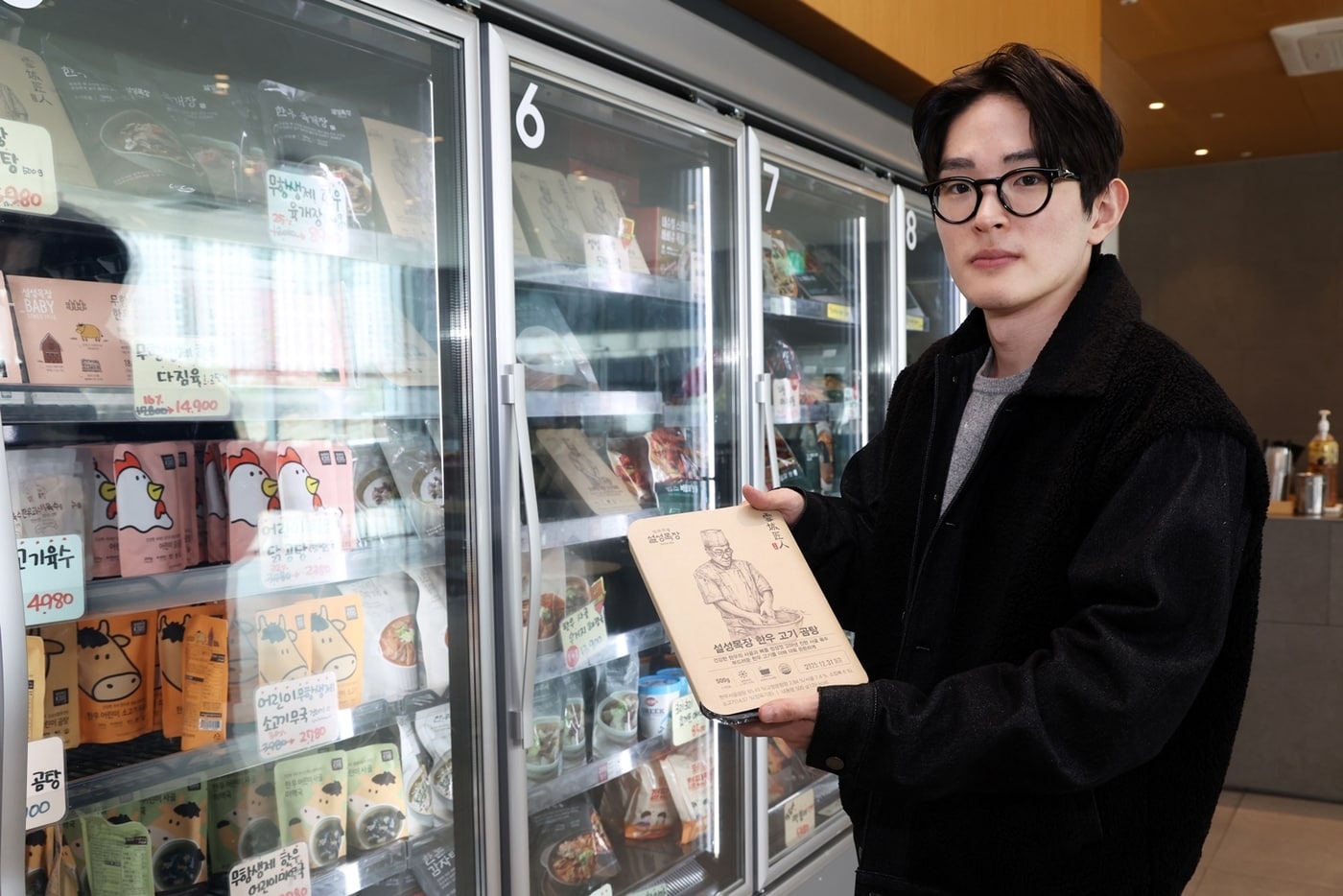 롯데홈쇼핑 입점 후 날개 단 식품 기업..."고객 참여형 공동 개발" - 뉴스 썸네일 이미지