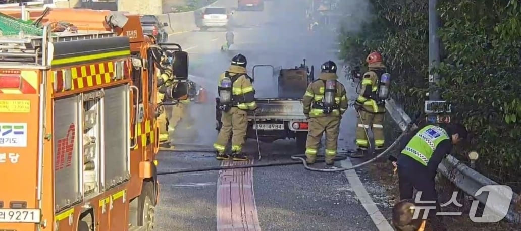 화재 현장. (경기도소방재난본부 제공. 재판매 및 DB 금지) 2025.5.7/뉴스1