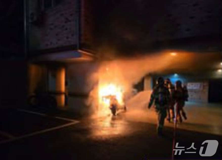 화재 현장. (경기도소방재난본부 제공. 재판매 및 DB 금지) 2025.5.7/뉴스1