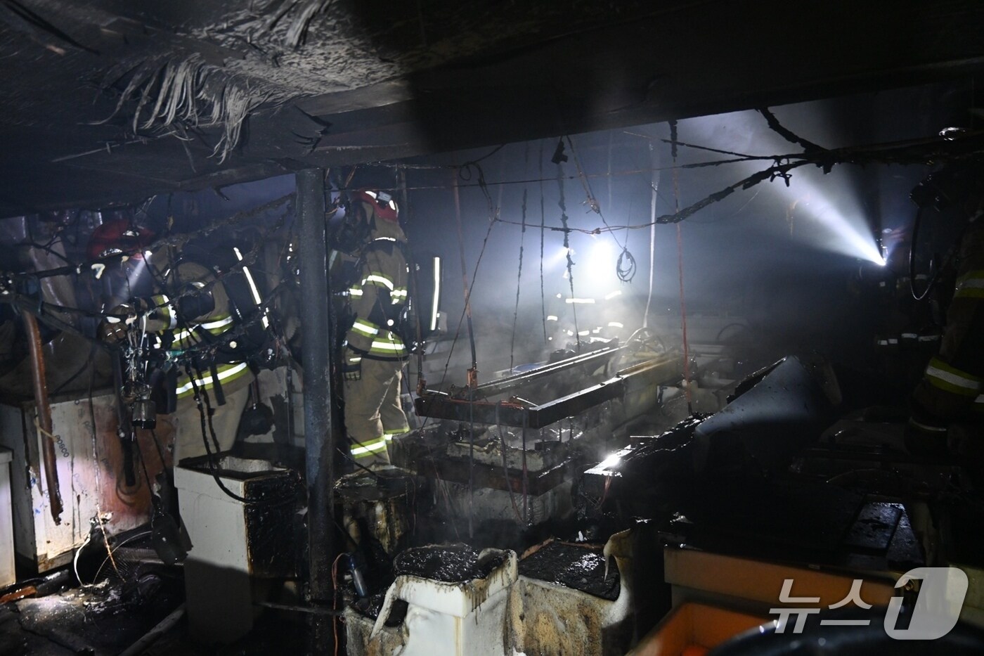 경기 남양주시 다산동 도금공장 화재 현장(남양주소방서 제공. 재판매 및 DB 금지)/뉴스1