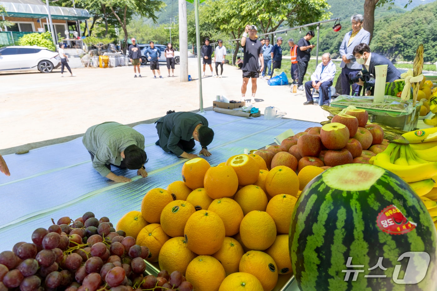 강원 영월군 동강래프팅협회의 '2025년 성수기 대비 안전기원제 및 인명구조대 발대식'이 11일 영월군 영월읍 삼옥리에서 열렸다. (영월군 제공. 재판매 및 DB금지) 2025.6.11/뉴스1