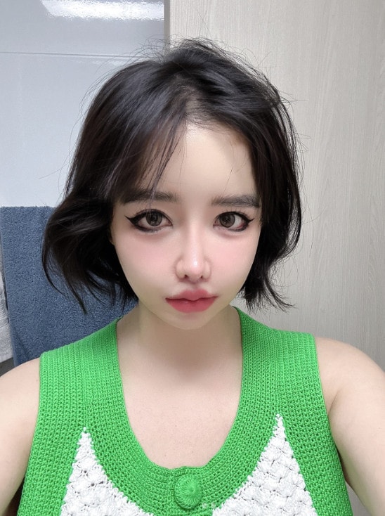 사진=박봄 인스타그램