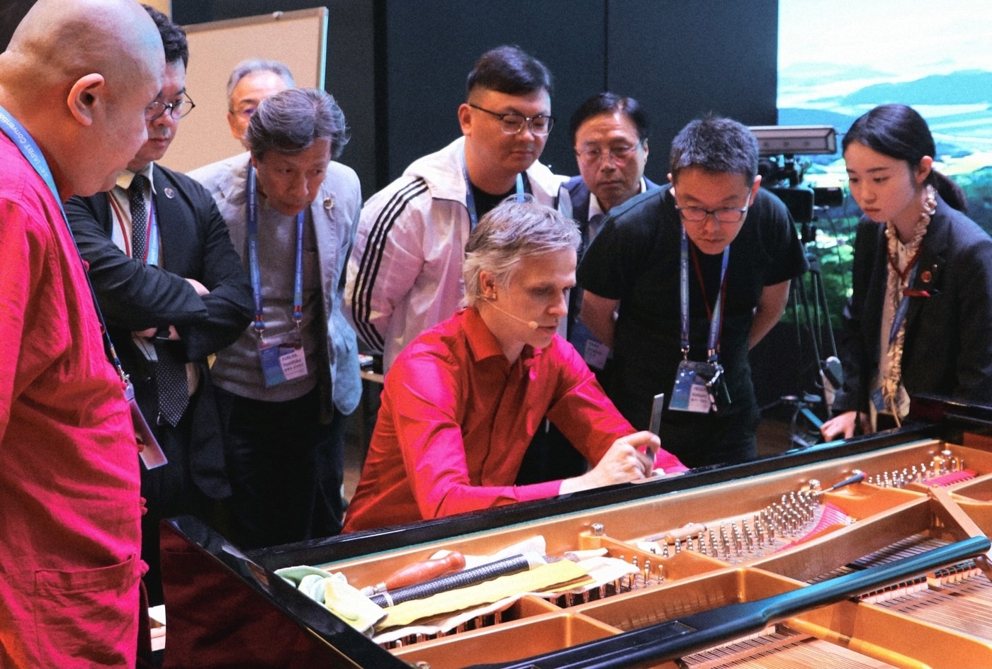 삼성 피아노 톤 마이스터 국내 기술세미나, 독일 피아노 제작 공방 클랑마누팍투어 소속 조율 마이스터 얀 키텔