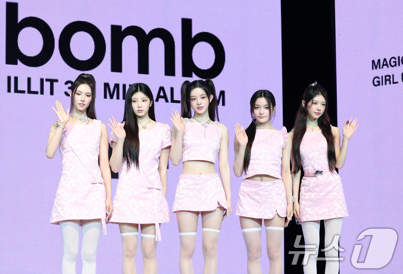 그룹 아일릿의 윤아(왼쪽부터)와 민주, 모카, 원희, 이로하 2025.6.16/뉴스1 ⓒ News1 권현진 기자