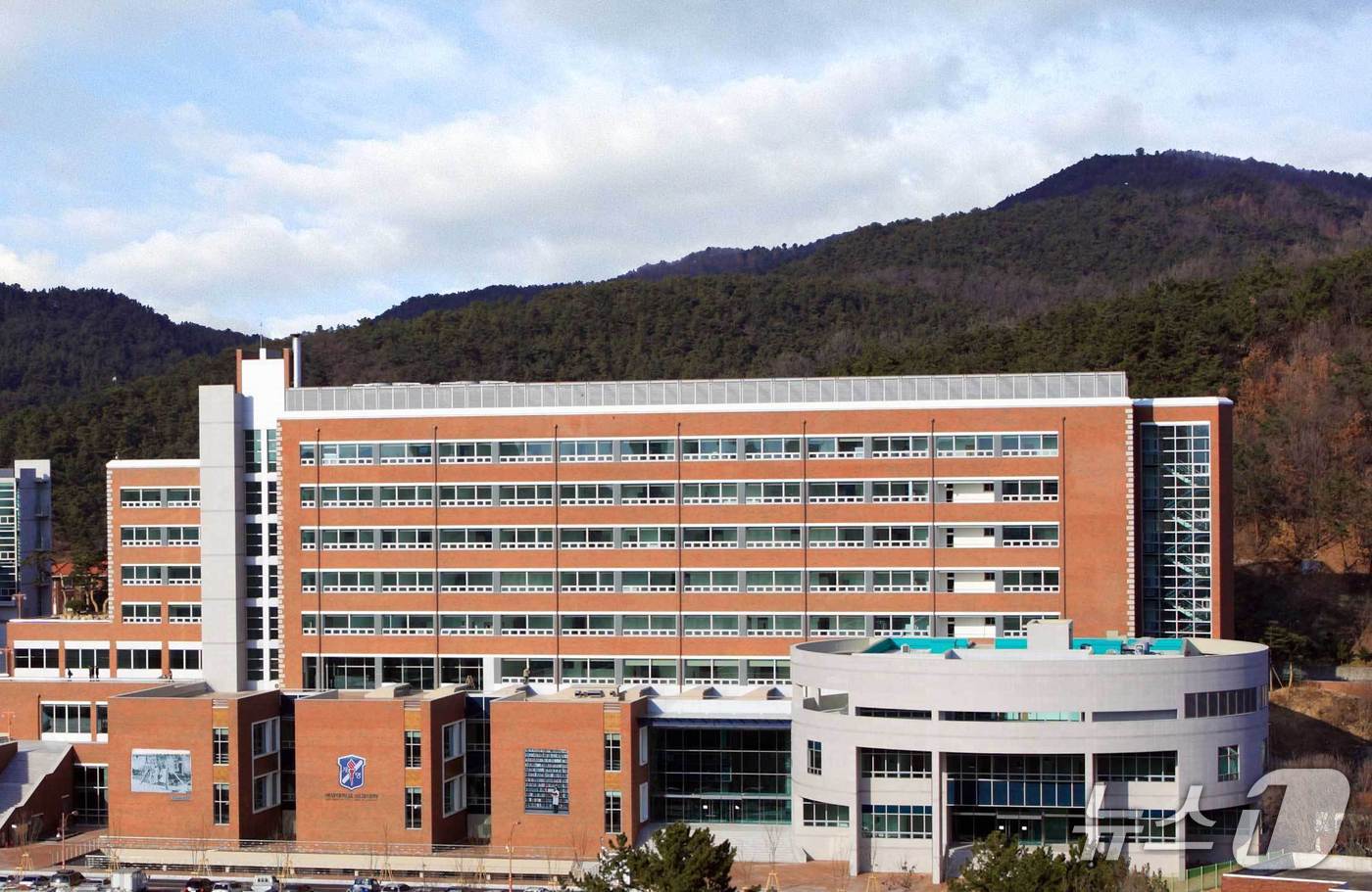 대구 계명대 의대생인 김민준 씨가 국제학술지 'Nutrients'(뉴트리언츠) 제1저자 논문 게재됐다. 사진은 계명대 의대 전경. (계명대 동산의료원 제공. 재판매 및 DB 금지)/뉴스1