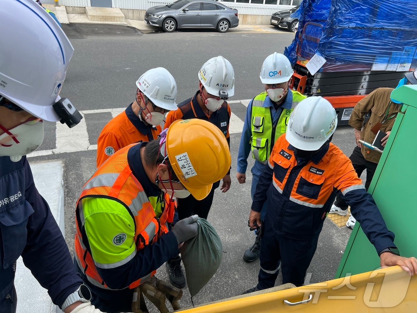 포스코퓨처엠은 17일 전남 광양 소재 율촌제1산업단지 양극재공장에서 장마철 대비 사업장 안전점검을 실시하고 있다.(포스코퓨처엠 제공. 재판매 및 DB 금지)