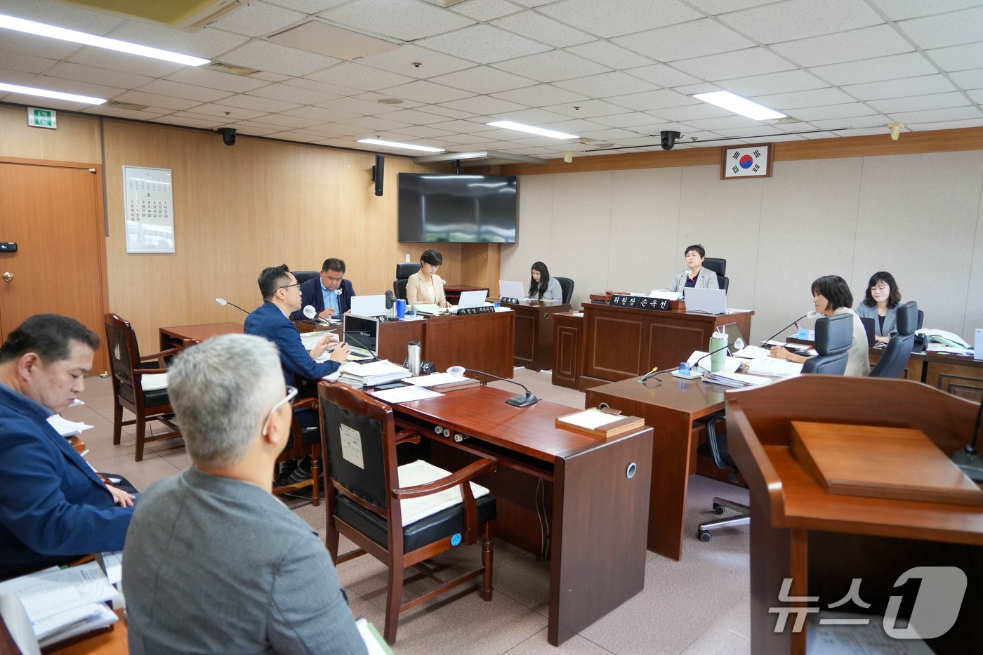 울산 북구의회 행정자치위원회가 북구청이 제출한 2024회계연도 결산을 진행하고 있다.(울산 북구의회. 재판매 및 DB금지)/뉴스1