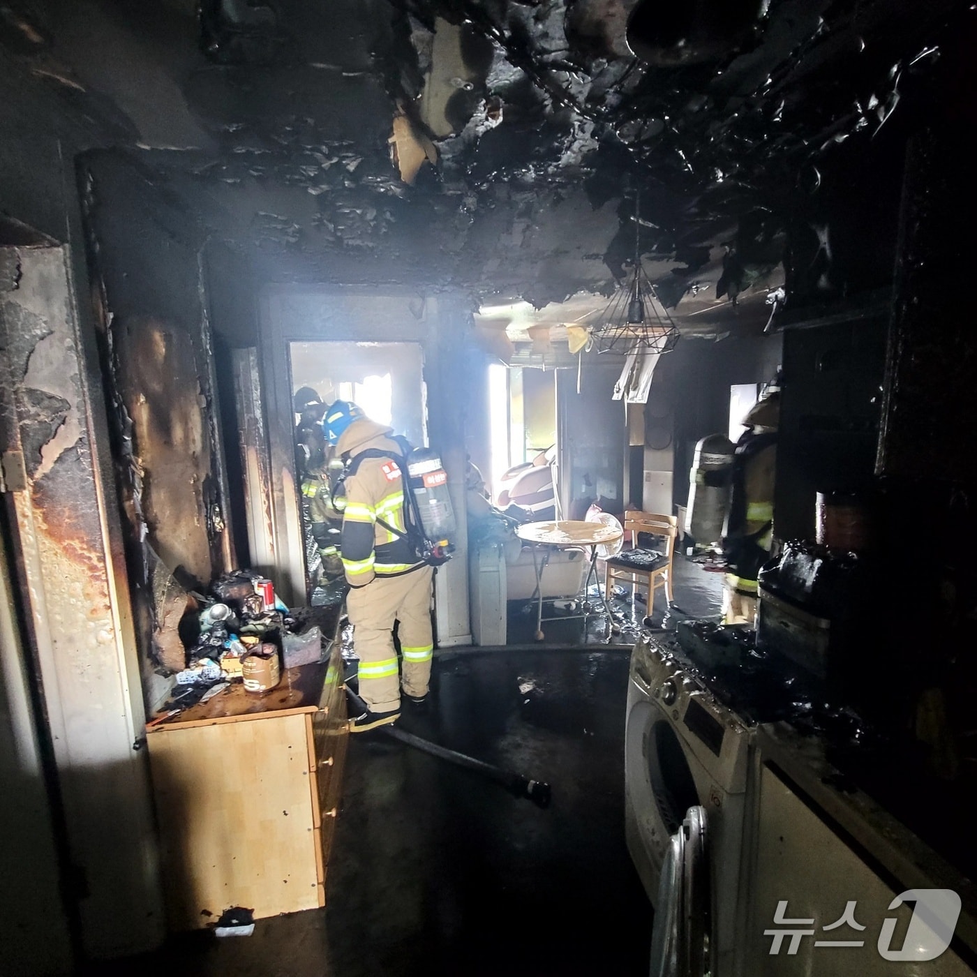 화재현장(인천소방본부 제공.재판매 및 DB금지)