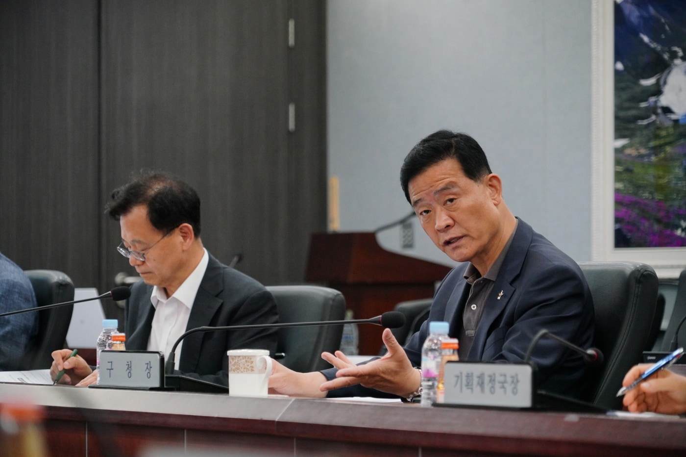 이승로 성북구청장이 대통령 선거 대비 회의를 주재하고 있다. (성북구청 제공)