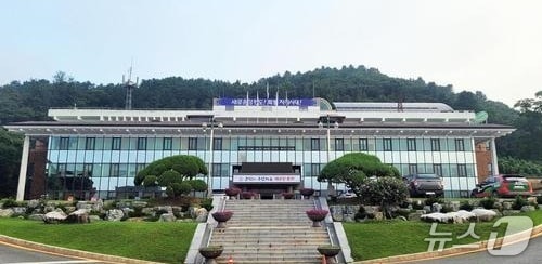 홍천군청 전경./뉴스1