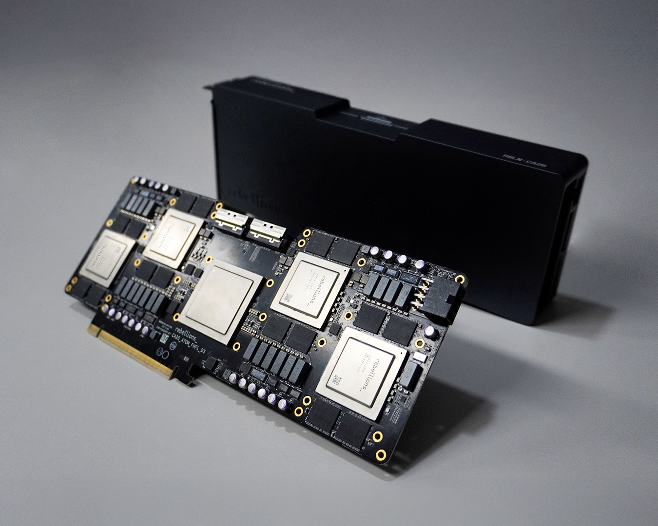 리벨리온 아톰 맥스(SKT 제공)/뉴스1