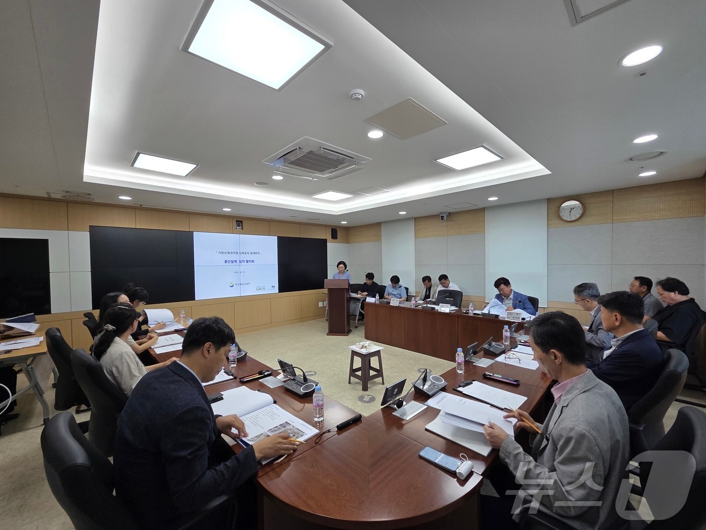 경북교육청은 26일 구미시 산동읍 동곡리에 신축 예정인 (가칭)산동유치원의 중간설계협의회’를 열었다.ⓒ News1 김대벽기자