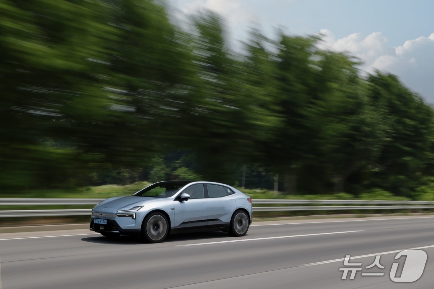 2026년형 폴스타 4.(폴스타 제공) 