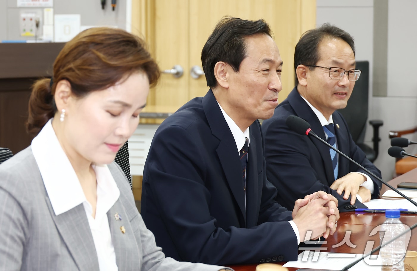 우상호 대통령실 정무수석이 26일 서울 여의도 국회 의원회관에서 열린 더불어민주당 재선의원 모임에서 인사말을 하고 있다. 2025.6.26/뉴스1 ⓒ News1 김민지 기자