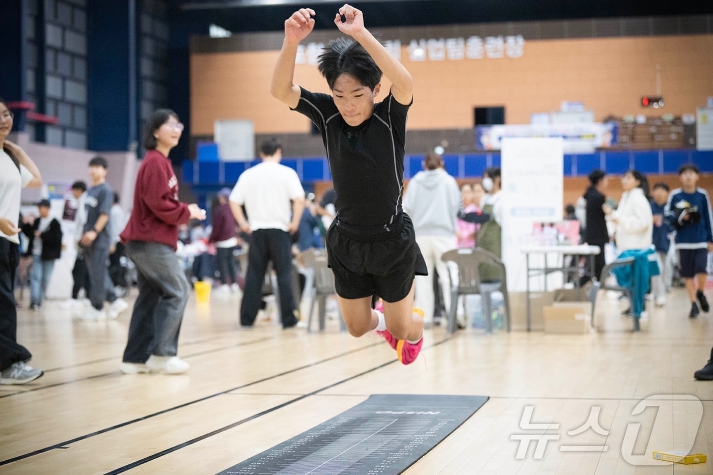 경북도교육청은 체육계열 대학 진학을 희망하는 일반고 2~3학년 학생들을 위해 ‘체육진로진학 맞춤형 프로그램’을 2026년 1월까지 운영한다. ⓒ News1 김대벽기자