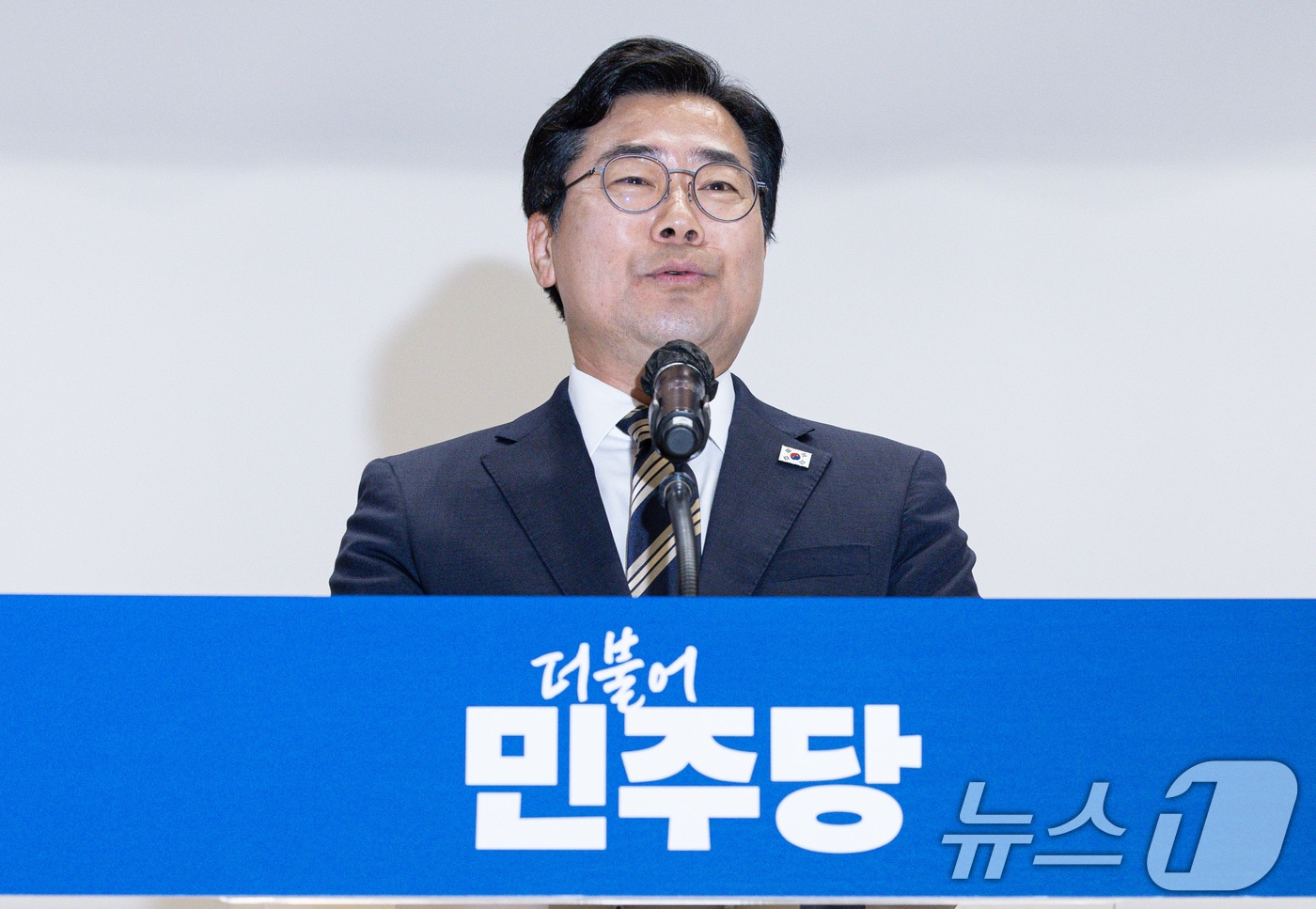 박찬대 더불어민주당 상임 총괄선대본부장이 4일 오후 서울 여의도 국회 의원회관에서 열린 제21대 대통령선거 선거대책위원회 해단식에서 발언을 하고 있다. 2025.6.4/뉴스1 ⓒ News1 이재명 기자