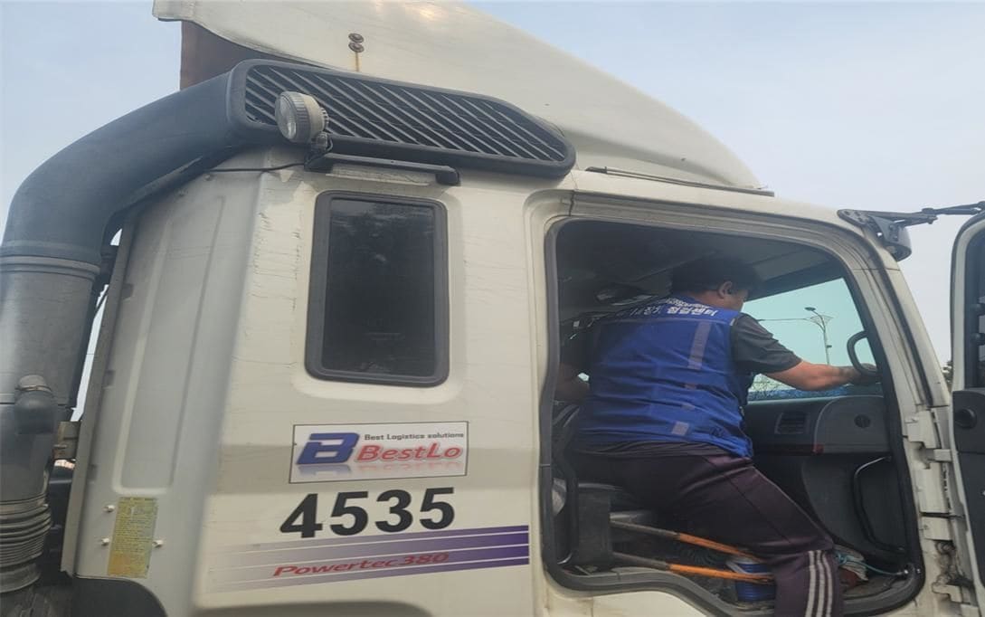 한국교통안전공단 화물차 무상점검 모습.(한국교통안전공단 제공)