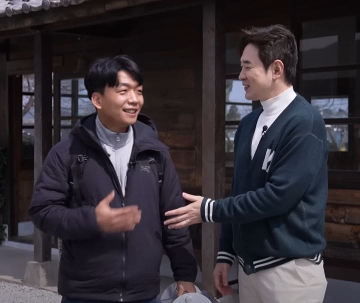 임태훈 중식 셰프(왼쪽)와 방송인 조충현. (백종원 유튜브 갈무리)