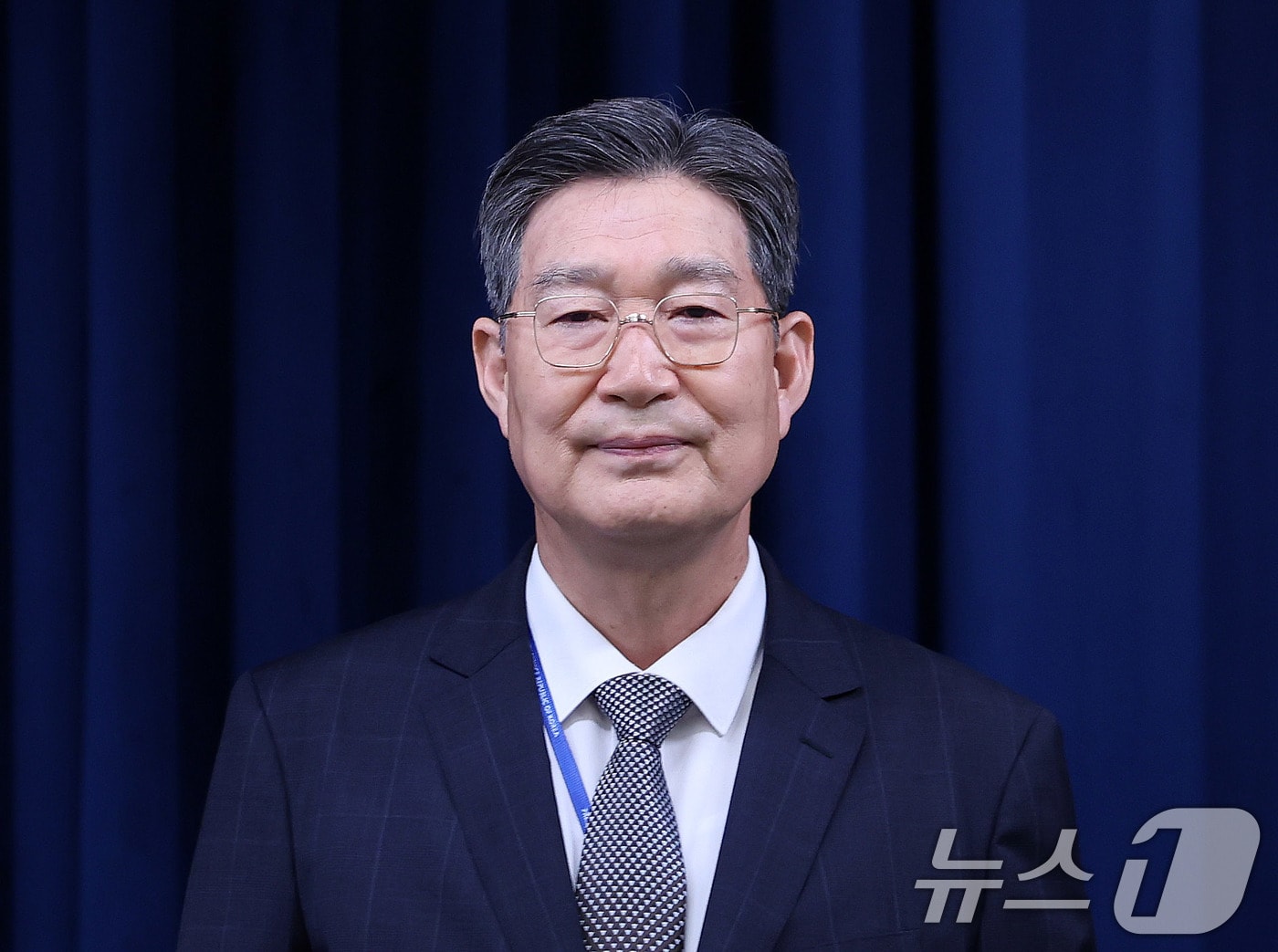 새정부 초대 민정수석에 임명된 오광수 변호사가 8일 서울 용산구 대통령실 청사에서 열린 수석급 인선 발표 브리핑에 참석하고 있다. 2025.6.8/뉴스1 ⓒ News1 박지혜 기자