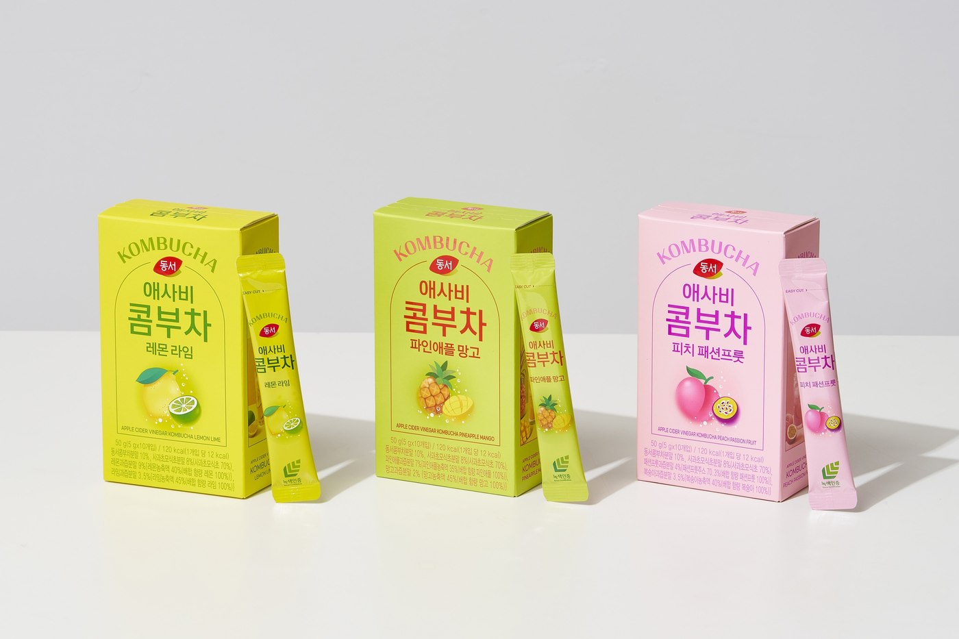 동서식품 신제품 '동서 애사비 콤부차' 3종 출시.(동서식품 제공)