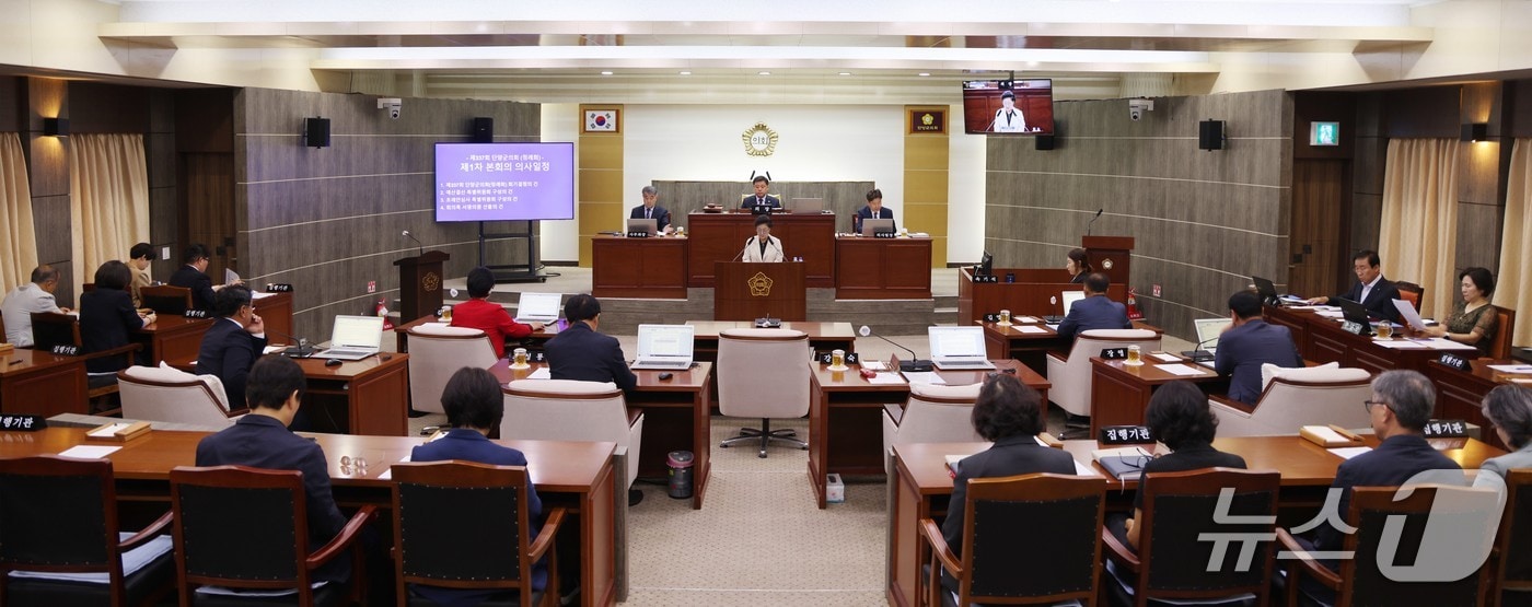 단양군의회 본회의장.(단양군의회. 재판매 및 DB금지)/뉴스