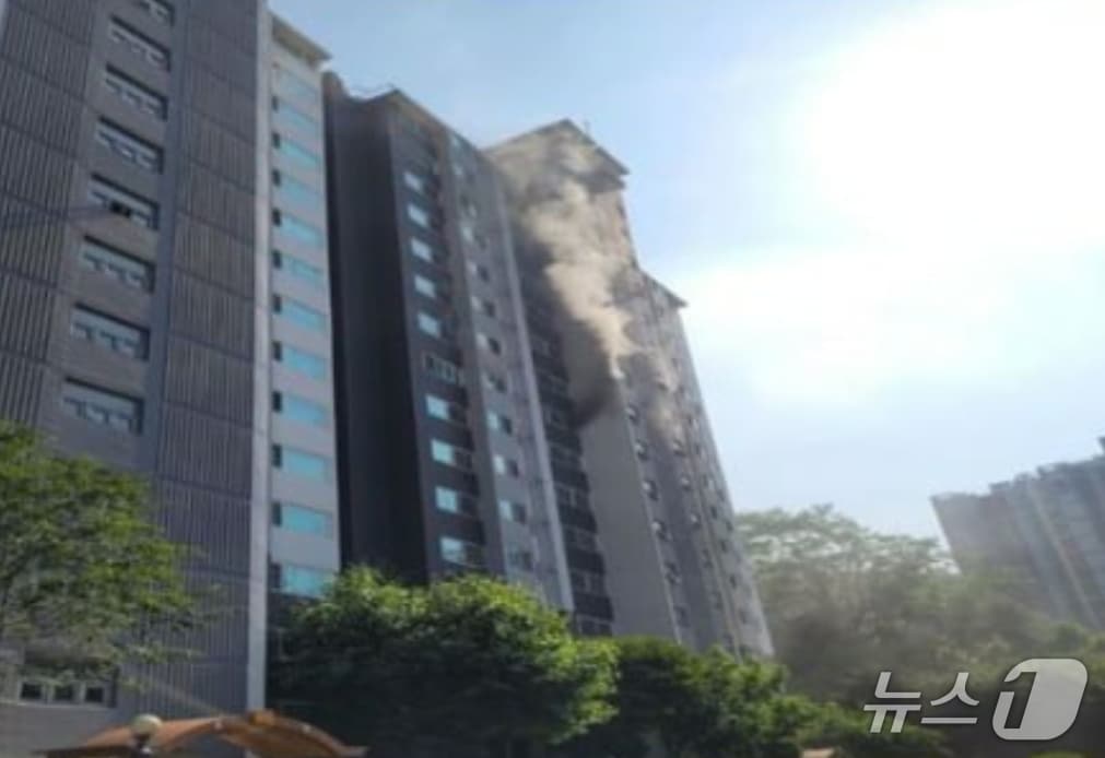 화재 현장. &#40;경기도소방재난본부 제공. 재판매 및 DB 금지&#41; 2025.6.9/뉴스1