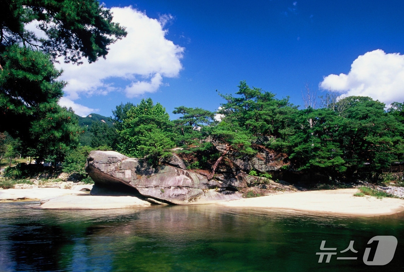 거창군 수승대 거북바위(거창군 제공. 재판매 및 DB금지).