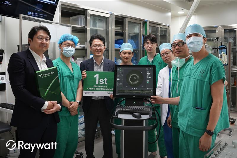 레이와트, 세계 최초 초고속 심혈관 'OCT 시스템' 인체 임상 성공 - 뉴스 썸네일 이미지
