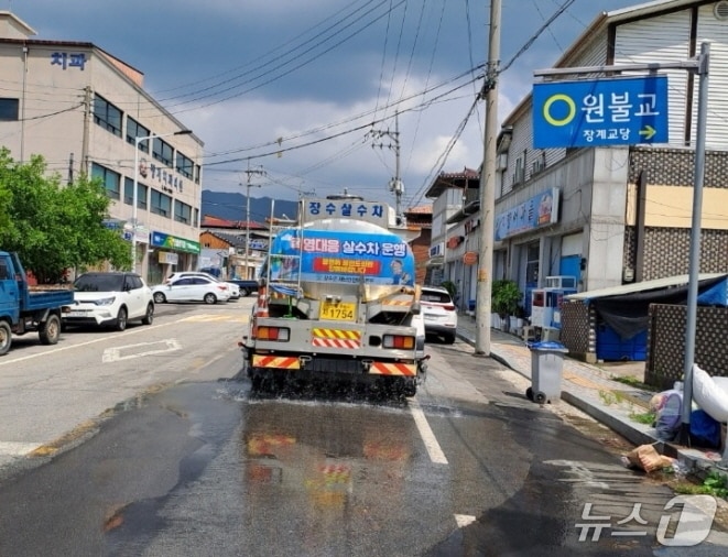 전북 장수군이 폭염 피해 예방을 위한 총력 대응에 나서고 있다고 10일 밝혔다.&#40;장수군 제공. 재판매 및 DB금지&#41;2025.7.10/뉴스1