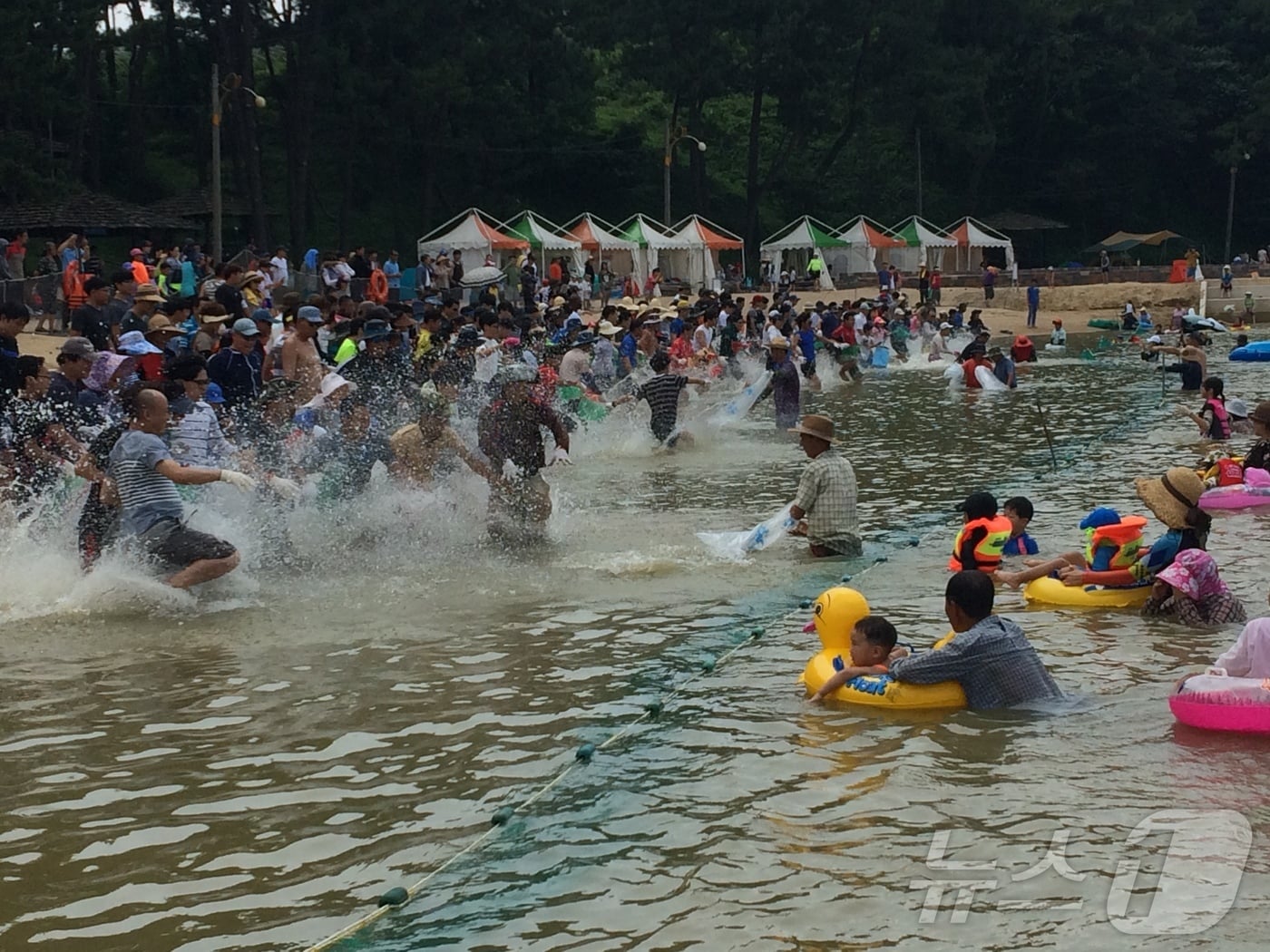 전남 함평 돌머리해수욕장.(함평군 제공. 재배포 및 DB 금지)