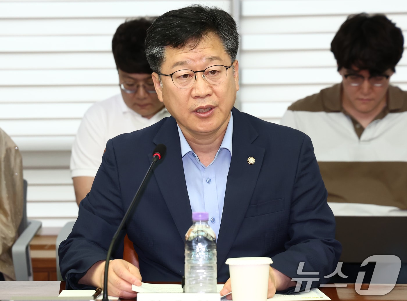 안호영 국회 환경노동위원장이 지난 7월14일 오후 서울 마포구 한국경영자총협회에서 열린 '더불어민주당 환경노동위원회·경제6단체 노동정책 간담회'에서 발언하고 있다.<자료사진> 2025.7.14/뉴스1 ⓒ News1 김민지 기자