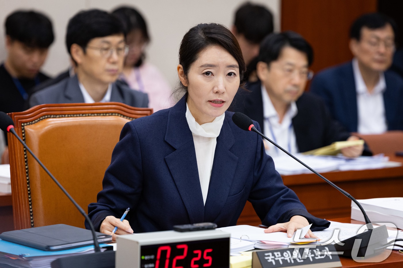 한지아 의원 강선우 청문회 질의 장면