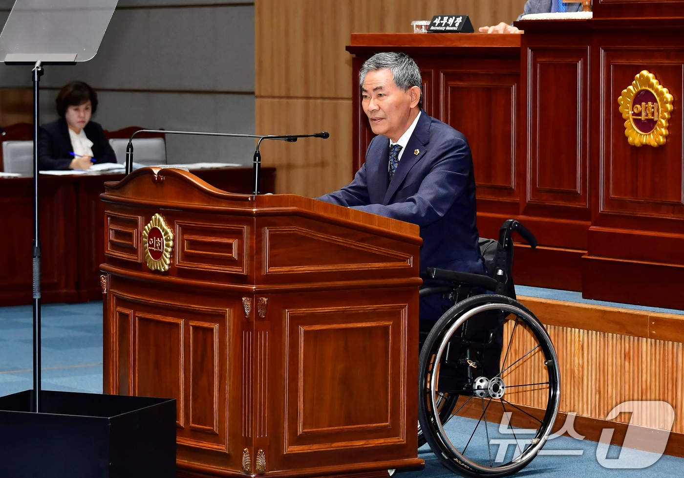 서용규 광주시의원이 14일 임시회 본회의 시정질문을 통해 광주시 교통약자이동지원센터 운영 전반에 대한 문제를 제기하고 제도 개선을 촉구하고 있다.(광주시의회 제공. 재판매 및 DB 금지) 2025.7.14/뉴스1 ⓒ News1 박준배 기자